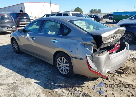 2014 Nissan Altima 2.5 S z USA, uszkodzony, nr VIN 1N4AL3AP3EC119567